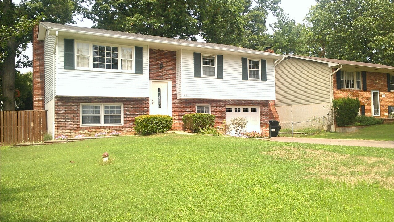 414 Fairmount Dr in Edgewater, MD - Building Photo