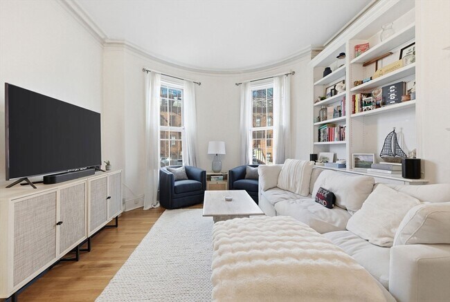 146 Warren Ave in Boston, MA - Building Photo - Building Photo