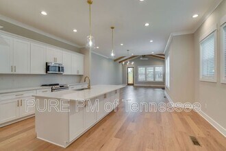 608 Annex Ave in Nashville, TN - Building Photo - Building Photo