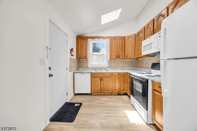 1014 Railroad Ave in Phillipsburg, NJ - Building Photo - Building Photo