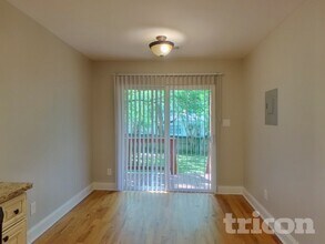 2836 Attaberry Dr in Charlotte, NC - Building Photo - Building Photo