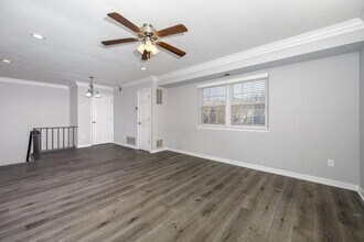 144 Lake Pointe Dr in Middle Island, NY - Building Photo - Building Photo