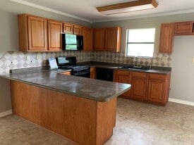 2605 East George Richey Road in Longview, TX - Building Photo