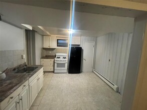 5 Goldman Rd-Unit -5B in Monroe, NY - Foto de edificio - Building Photo
