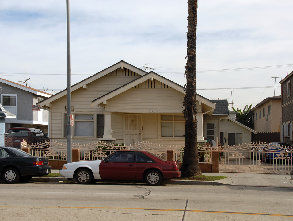 1442-1448 Pacific Ave in Long Beach, CA - Foto de edificio