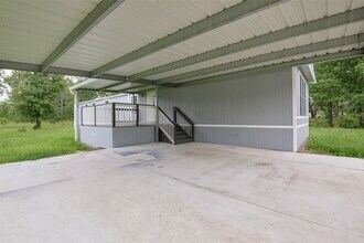 132 Birchwood Dr in Huffman, TX - Building Photo - Building Photo