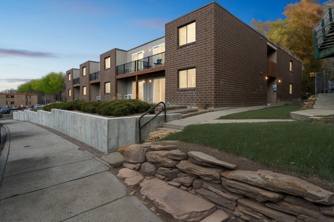 Highlands Apartments