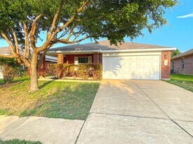 5201 Bantom Woods Bend in Austin, TX - Building Photo