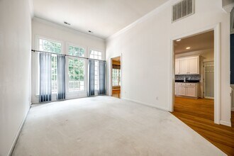 12451 Sylvan Oak Way in Charlotte, NC - Foto de edificio - Building Photo
