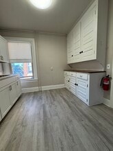 3 E Chestnut St, Unit 1 in Hanover, PA - Building Photo - Building Photo