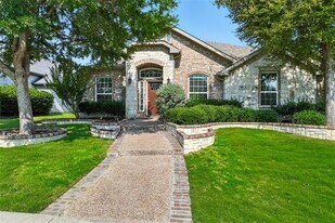 12404 Daimler Dr in Frisco, TX - Building Photo