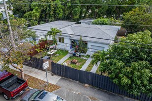 5821 NW 1st Ave in Miami, FL - Building Photo
