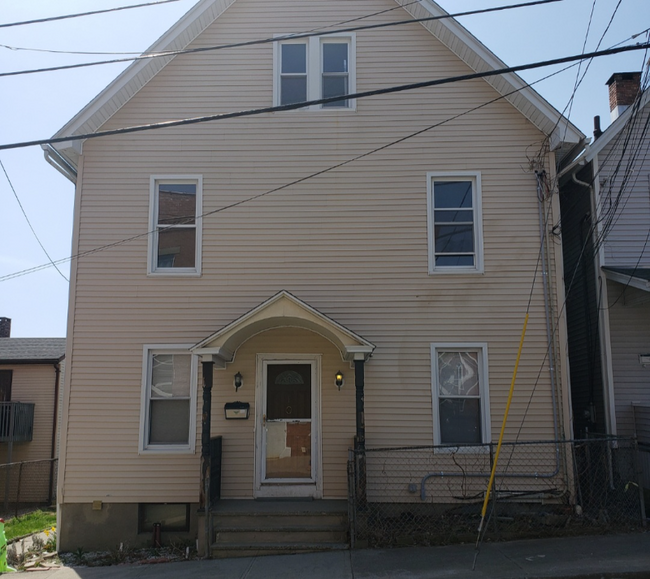 10 6th St