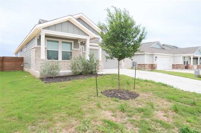 330 Buenos Aires in Kyle, TX - Building Photo - Building Photo