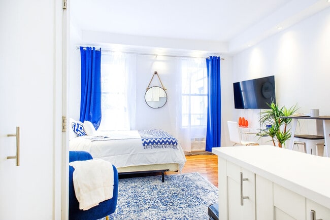 149 E 62nd St in New York, NY - Building Photo - Building Photo