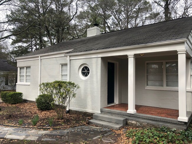 property at 2002 N Decatur Rd