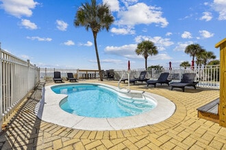 8013 Surf Dr, Unit SI ID1523322P in Panama City Beach, FL - Foto de edificio - Building Photo