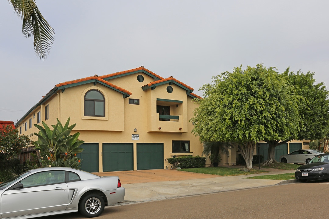 4434-4436 Lousiana St in San Diego, CA - Building Photo