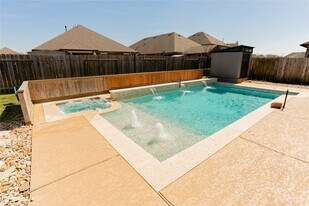 2703 Osprey Ln in Pearland, TX - Building Photo