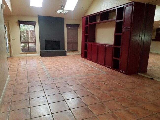 1400 Pebble Ct in Odessa, TX - Building Photo - Building Photo