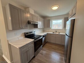 237 Main St in Hackettstown, NJ - Building Photo - Building Photo