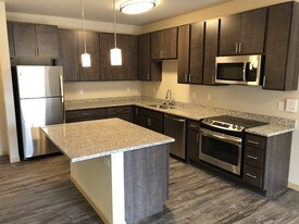 8Twenty Park in Madison, WI - Building Photo