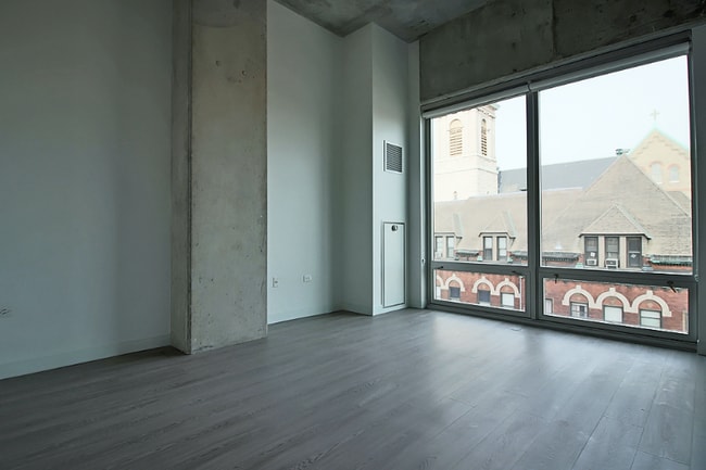 property at 712 N Morgan St