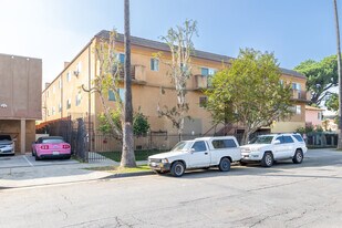 14740 Erwin St. in Van Nuys, CA - Building Photo