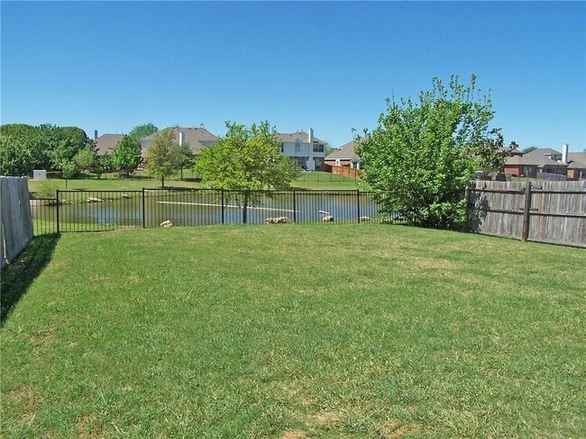 11405 Gloriosa Dr in Fort Worth, TX - Building Photo - Building Photo