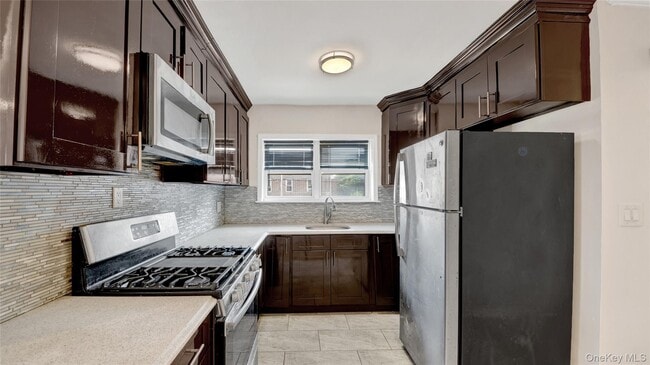 property at 4392 Carpenter Ave