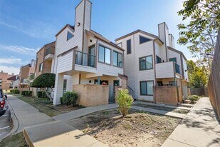 2301 Balsam Dr in Arlington, TX - Building Photo