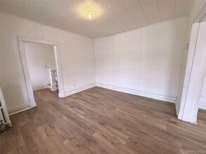 146 NY-284 in Westtown, NY - Building Photo - Building Photo