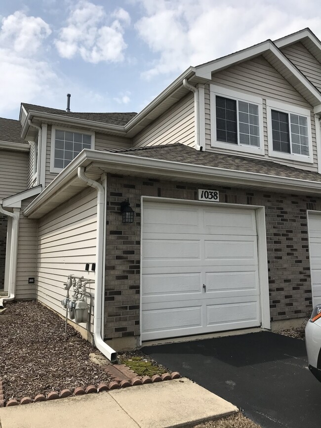 property at 1038 Hinswood Dr