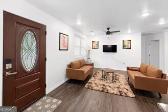 2533 Godfrey Dr NW in Atlanta, GA - Building Photo - Building Photo