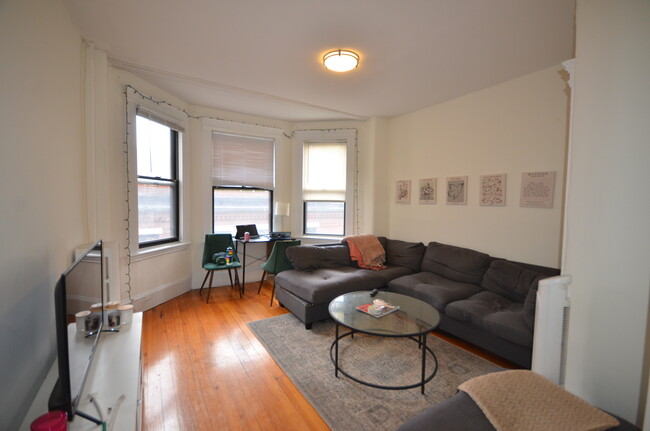 41 Joy St, Unit 2
