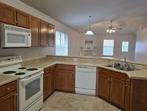 6525 Tampa Dr in Pensacola, FL - Building Photo - Building Photo