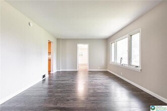 1240 Pembroke Rd in Bethlehem, PA - Building Photo - Building Photo