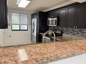 2701 Village Blvd in West Palm Beach, FL - Building Photo - Building Photo