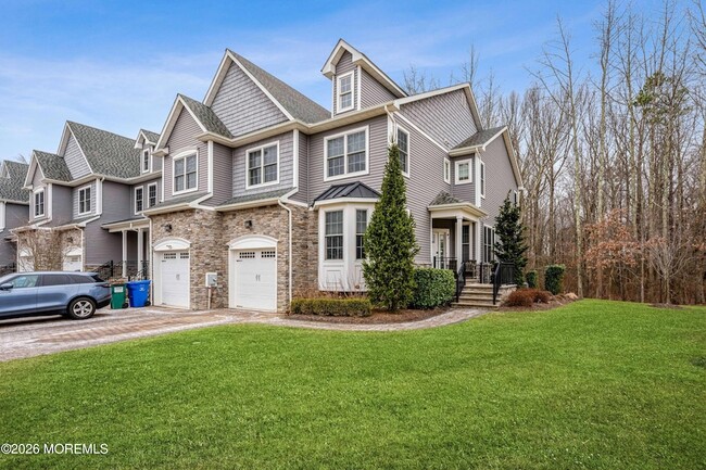 2 Gonzalez Dr in Old Bridge, NJ - Foto de edificio - Building Photo