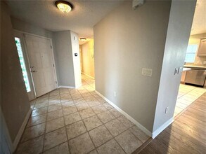 8850 SE 167th Mayfield Pl in the Villages, FL - Building Photo - Building Photo