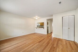 480 Burgoyne Rd in Charlottesville, VA - Building Photo - Building Photo