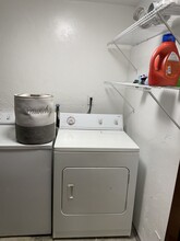 1133 Bingham Ave, Unit B in Idaho Falls, ID - Building Photo - Building Photo