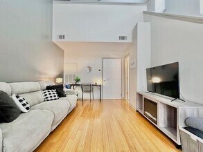 400 Brickworks Cir NE in Atlanta, GA - Building Photo - Building Photo