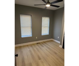 427 S Augusta Ave in Baltimore, MD - Building Photo - Building Photo