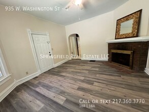 935 W Washington St in Springfield, IL - Building Photo - Building Photo
