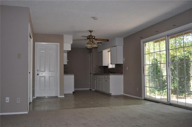 1006 Warrington Dr in Austin, TX - Building Photo - Building Photo