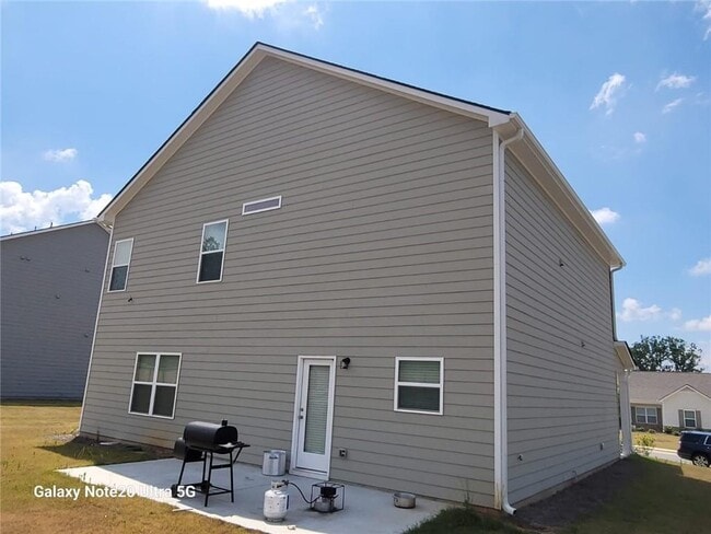 1207 Lyndhurst Ln in Bethlehem, GA - Building Photo - Building Photo