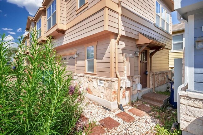 property at 2917 Saville Loop
