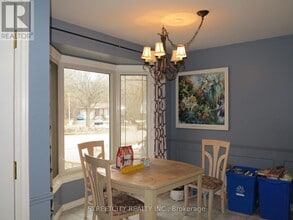 383 Castlegrove Close in London, ON - Building Photo - Building Photo
