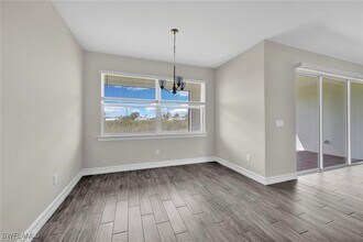 12329 Isabella Dr in Bonita Springs, FL - Building Photo - Building Photo